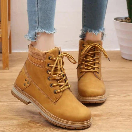 Women’s Genuine Leather Boots – Classic Elegance