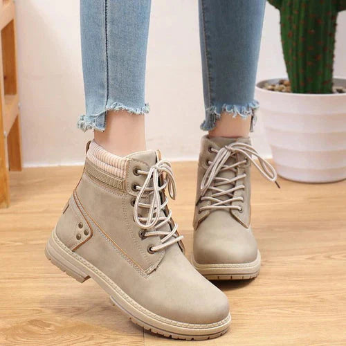 Women’s Genuine Leather Boots – Classic Elegance